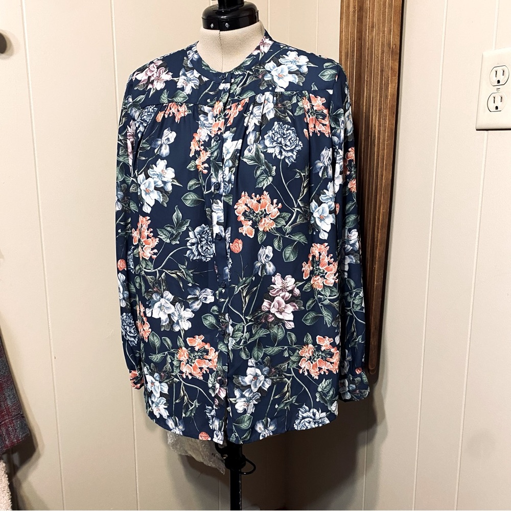 ❌SOLD!❌ H&M Flowered top size 14